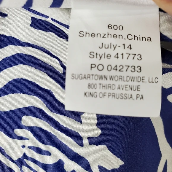 Lilly Pulitzer Coastal 100% Silk Tunic Blouse Royal Blue White Swirl Size Small - Picture 15 of 16